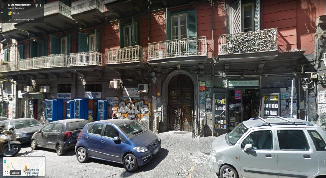 Vesuvius A Mezzocannone Apartment Наполи Екстериор снимка